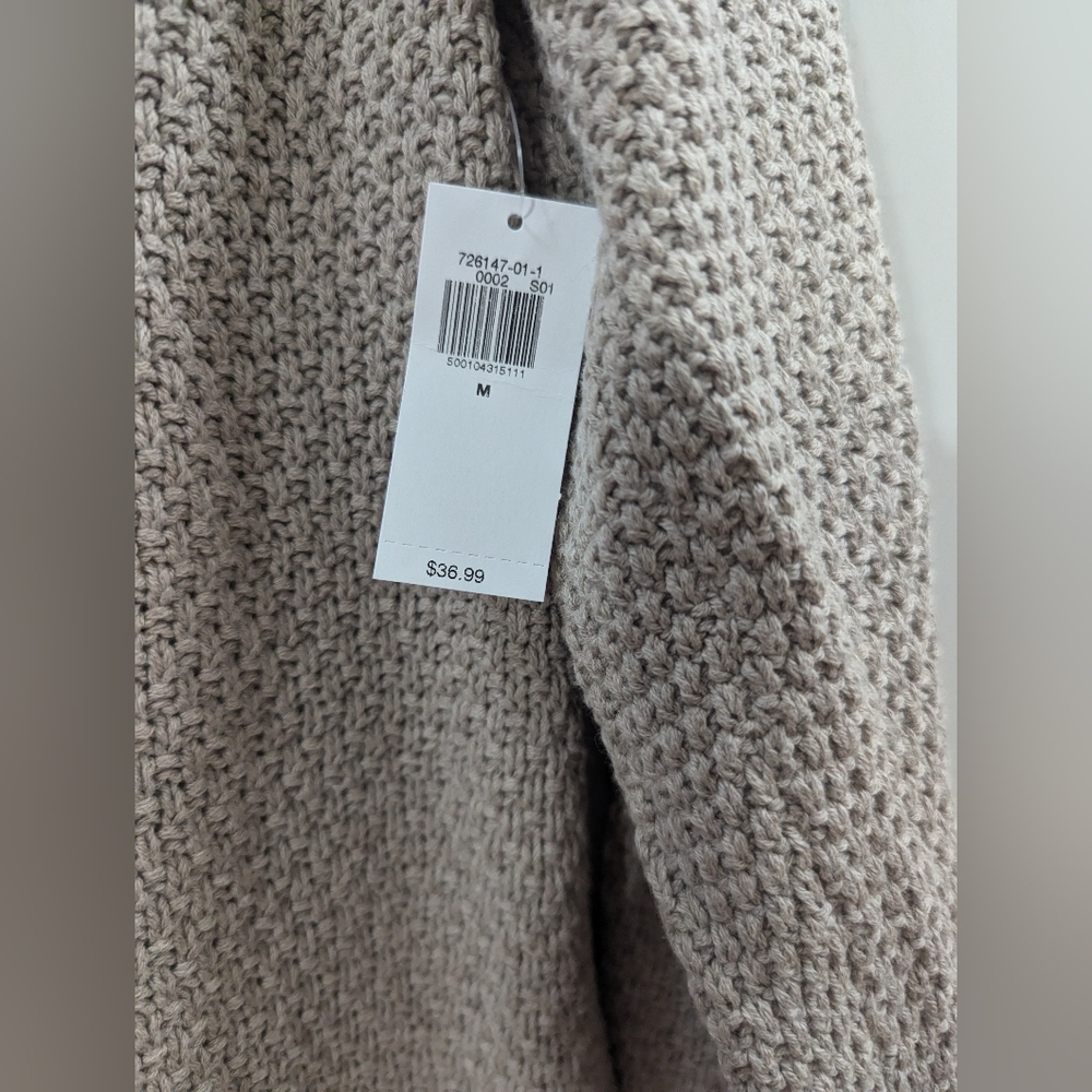 Sweater - Picture 2 of 2